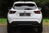 Nissan Juke 1.0 DIG-T N-Connecta DCT Auto Euro 6 (s/s) 5dr 5