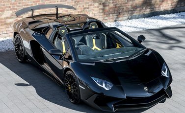 Lamborghini Aventador SV LP750-4 Roadster 4