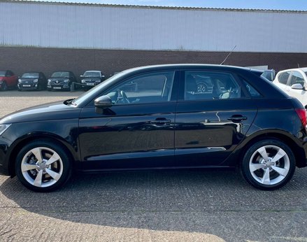 Audi A1 1.4 A1 Sportback TFSI Sport Nav 5dr 11