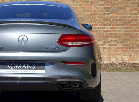 Mercedes-Benz C Class C63 S Coupe 3