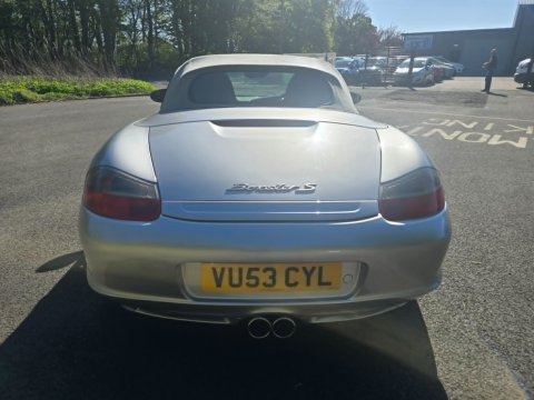 Porsche Boxster 24V S 6