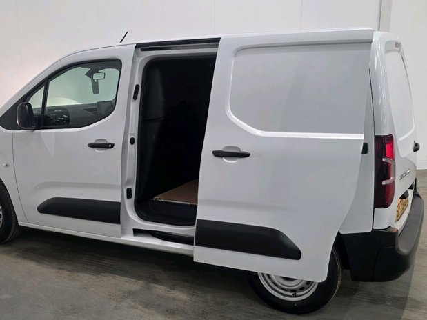 Fiat Doblo DOBLO L1 DIESEL 1.5 Blue HDi 650kg 100 Van 12