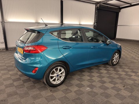 Ford Fiesta 1.0T EcoBoost Zetec Auto Euro 6 (s/s) 5dr 57