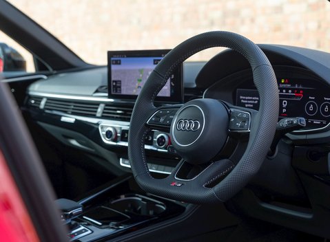 Audi RS4 Avant Vorsprung 11