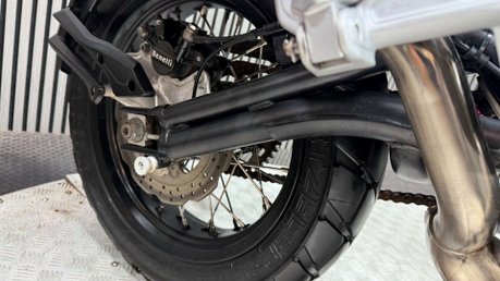 Benelli TRK 502 X 2022 ONLY 10K SIDE BOXES CAR PLAY A2 READY NEW MOT 500CC 18