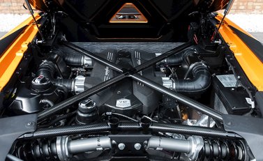 Lamborghini Aventador SV LP 750-4 Roadster 37