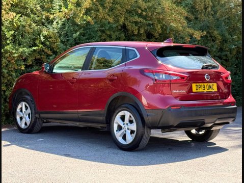 Nissan Qashqai 1.5 dCi Acenta Premium Euro 6 (s/s) 5dr 10