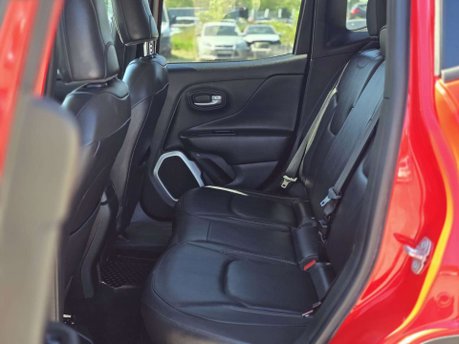 Jeep Renegade 2.0 MultiJetII Limited SUV 5dr Diesel Auto 4WD Euro 6 (s/s) (140 ps) 17