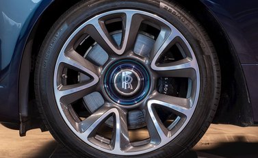 Rolls-Royce Wraith Series II 6