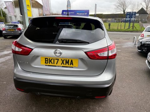 Nissan Qashqai 1.5 dCi N-Connecta 2WD Euro 6 (s/s) 5dr 11