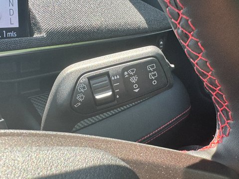 Ford Mustang Mach-E Extended Range 91kWh SUV 5dr Electric Automatic (294 ps) 15