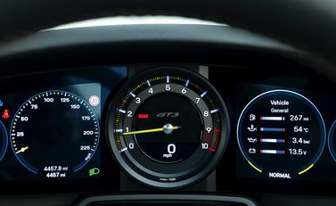 Porsche 911 (992) GT3 14