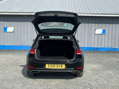 Volkswagen Golf 1.4 TSI SE Nav Euro 6 (s/s) 5dr 8
