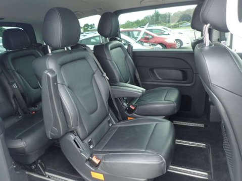 Mercedes-Benz V Class 2.2 V220d BlueTEC SE MPV 5dr Diesel G-Tronic+ Euro 6 (s/s) 7 Seat (163 ps) 6