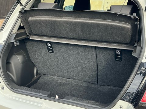 Suzuki Swift ULTRA 40
