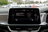 Volkswagen T-Roc STYLE TSI DSG 23