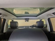 Land Rover Range Rover 3.0 Range Rover Vogue TDV6 Auto 4WD 5dr 28