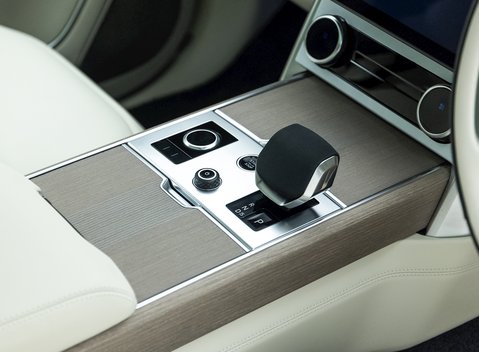 Land Rover Range Rover P530 First Edition 22