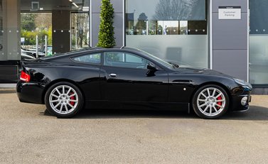 Aston Martin Vanquish S Ultimate 3