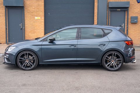 SEAT Leon 2.0 Leon Cupra Luxury 290 TSi Semi-Auto 5dr 11