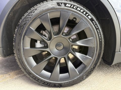 Tesla Model Y (Dual Motor) Long Range SUV 5dr Electric Auto 4WDE (384 bhp) 15
