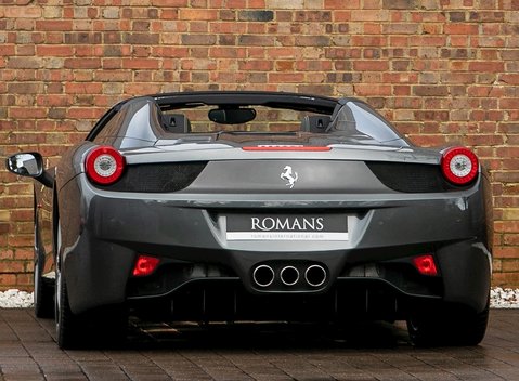 Ferrari 458 Spider 3