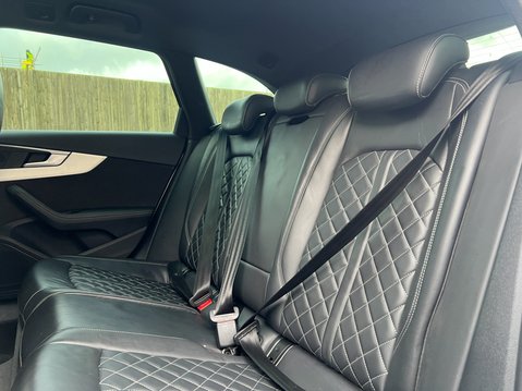 Audi S4 3.0 TFSI V6 5dr Petrol Tiptronic Quattro Euro 6 (s/s) (354 ps) 12