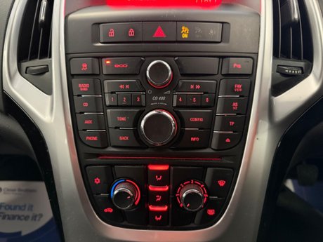 Vauxhall Astra GTC 1.7 CDTi ecoFLEX 109g SRi Euro 5 (s/s) 3dr 34