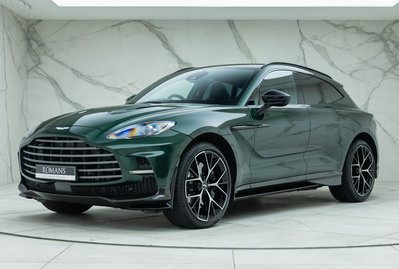 Aston Martin DBX 707