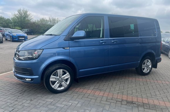 Volkswagen Transporter T32 TDI KOMBI HIGHLINE BMT 17