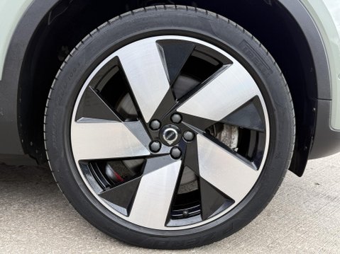 Volvo C40 Twin Recharge 78kWh Ultimate SUV 5dr Electric Auto AWD (408 ps) 14