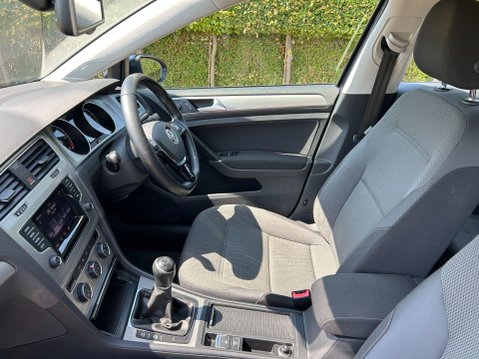 Volkswagen Golf 1.6 TDI BlueMotion Tech SE Euro 5 (s/s) 5dr 15