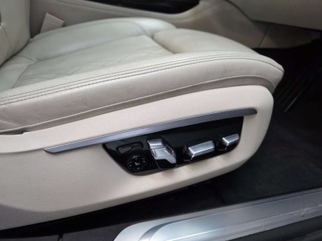 BMW 7 Series 3.0 740d M Sport Saloon 4dr Diesel Auto xDrive Euro 6 (s/s) (320 ps) 28