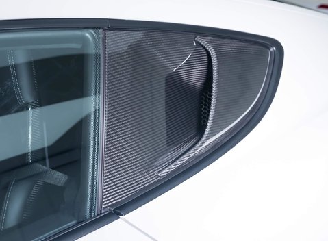 Porsche Cayman GT4 RS (718) 36