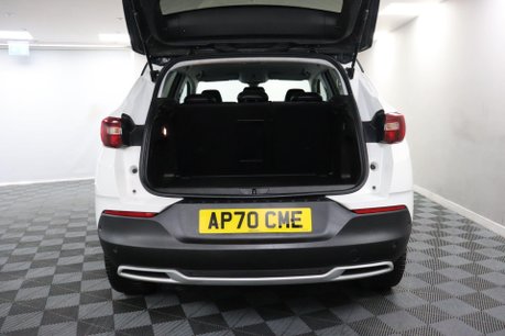 Vauxhall Grandland X SRI NAV 14
