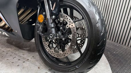 Honda CBR 2023 ONLY 4K LONG MOT WARRANTY 1 OWNER 650CC 11