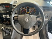 Vauxhall Zafira 1.6 16V Exclusiv Euro 5 5dr 23