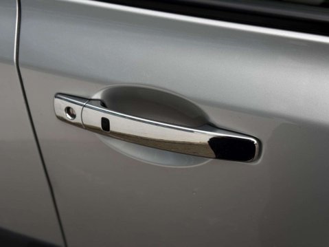 Nissan X-Trail 2.0 dCi Tekna Auto 4WD Euro 5 5dr (AVM) 24