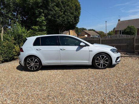 Volkswagen Golf 2.0 TDI R-Line Euro 6 (s/s) 5dr 4