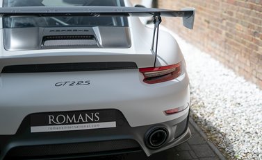 Porsche 911 (991) GT2 RS 23