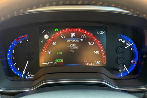 Toyota Corolla EXCEL HYBRID - ONE OWNER - FULL TOYOTA SERVICE HISTORY 36