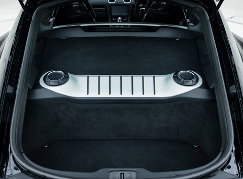 Porsche Cayman GT4 (718) 29