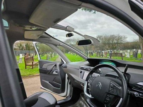 Citroen Grand C4 Picasso 1.6 THP Exclusive+ MPV 5dr Petrol EAT6 Euro 6 (s/s) (165 ps) 23