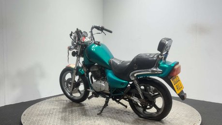 Hyosung Cruise 2002 31K PROJECT BIKE CRUISER 125CC SPARES OR REPAIR 6