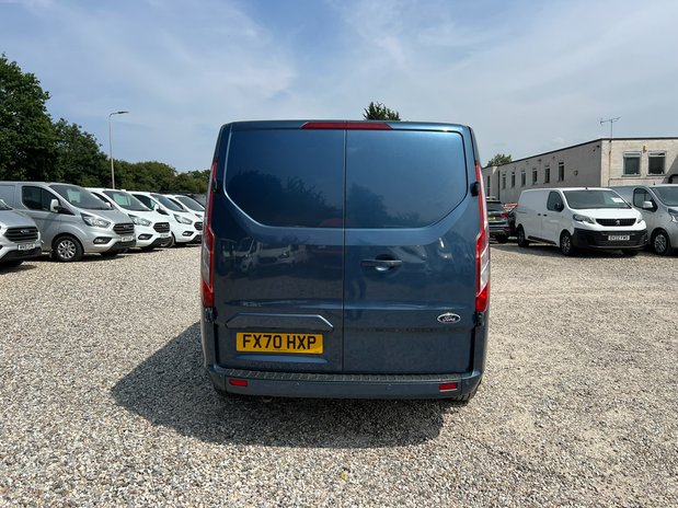 Ford Transit Custom SWB L1H1 (SOLD) Low Roof Limited 280 Air Con Alloys Sensors EURO 6 NO VAT 7