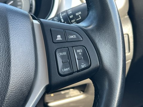 Suzuki Vitara SZ-T 30