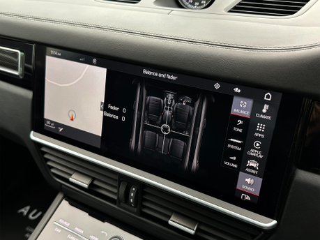 Porsche Cayenne V8 TURBO TIPTRONIC 88