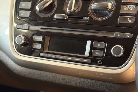 Volkswagen Up 1.0 High up! Hatchback 5dr Petrol ASG Euro 6 (75 ps) 42