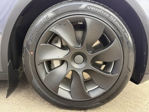 Tesla Model Y SUV 5dr Electric Auto RWD (346 ps) 14