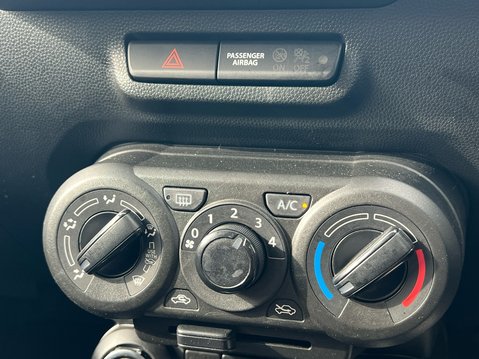 Suzuki Ignis SZ-T DUALJET MHEV 27